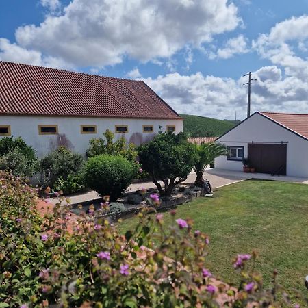 Casa Nikana Turcifal Exteriér fotografie