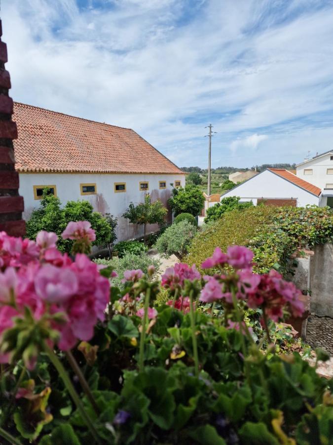 Casa Nikana Turcifal Exteriér fotografie