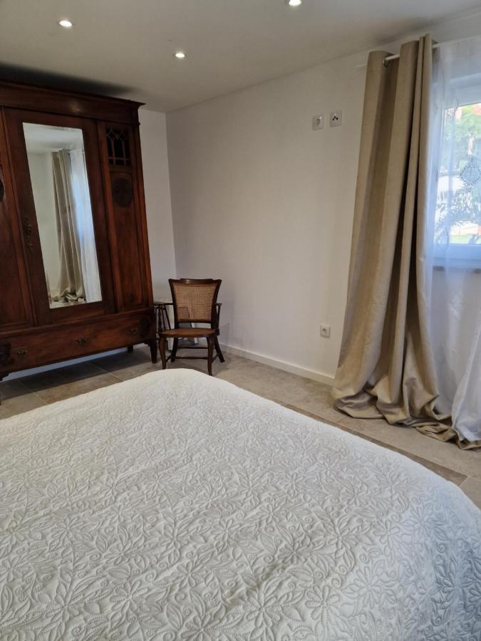 Casa Nikana Turcifal Exteriér fotografie