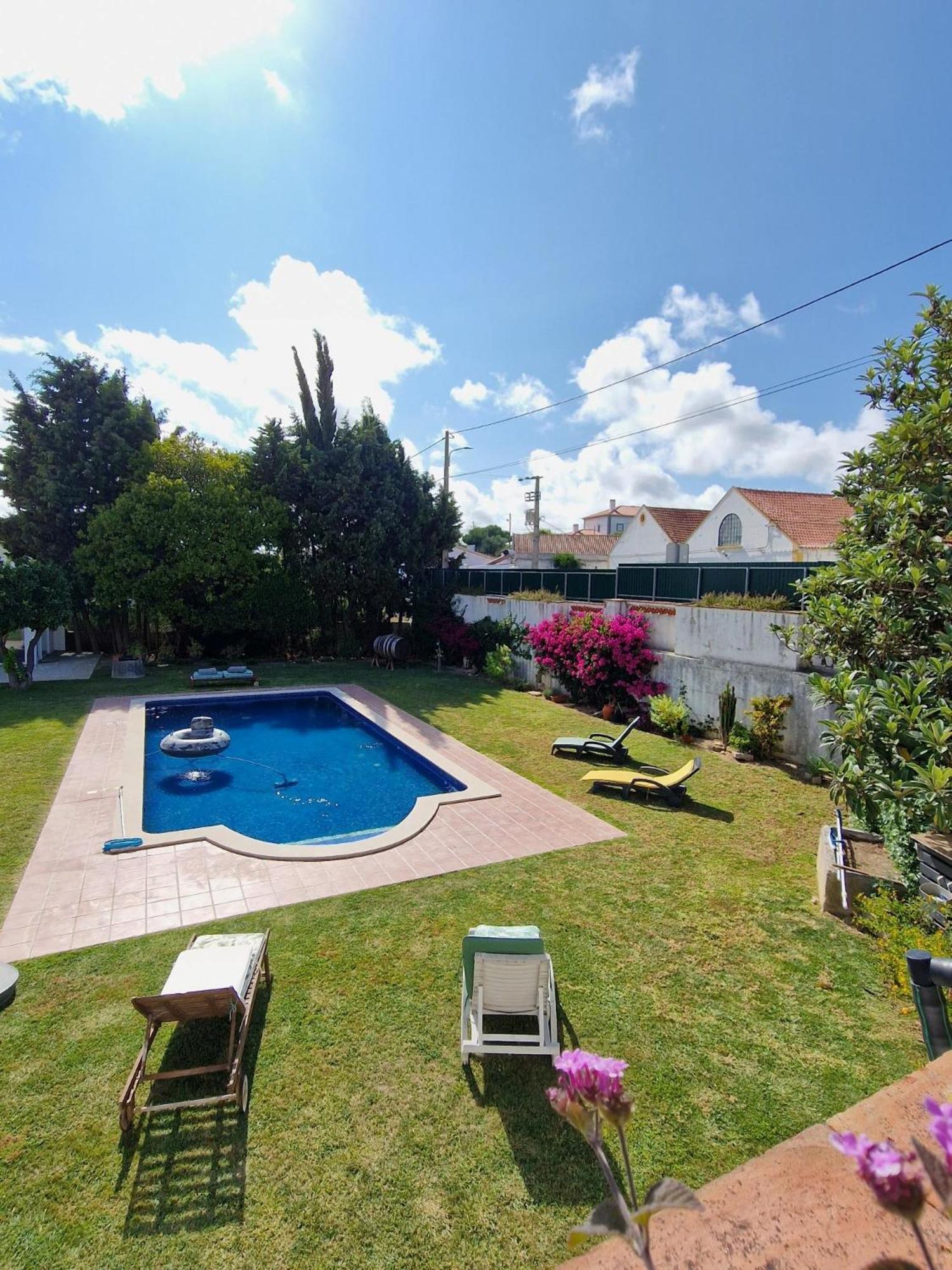 Casa Nikana Turcifal Exteriér fotografie